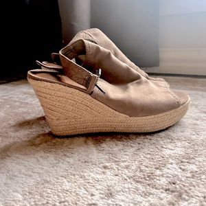 Tan wedges, size 10